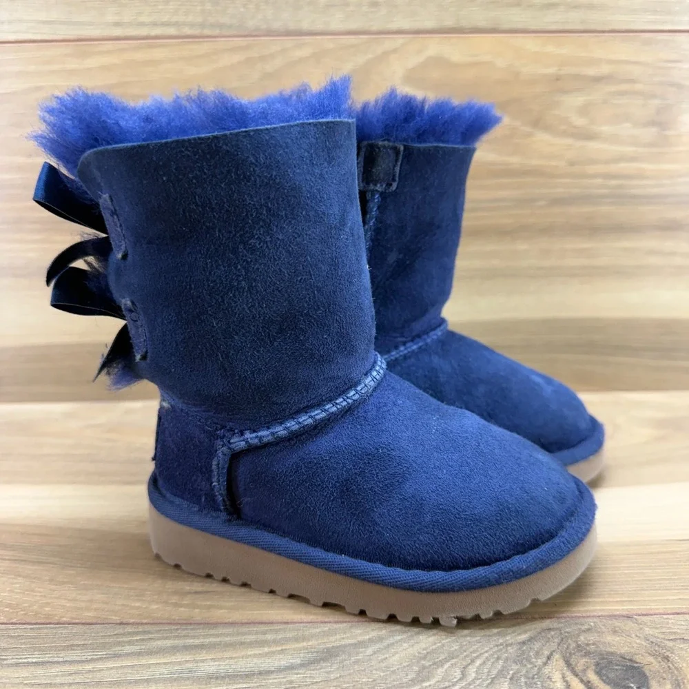 UGG Toddler Girls 6 Navy Blue Bailey Bow Boots Shearling‎ Fur Lined